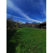Голяма селска къща в Балкана, с. Стара река
